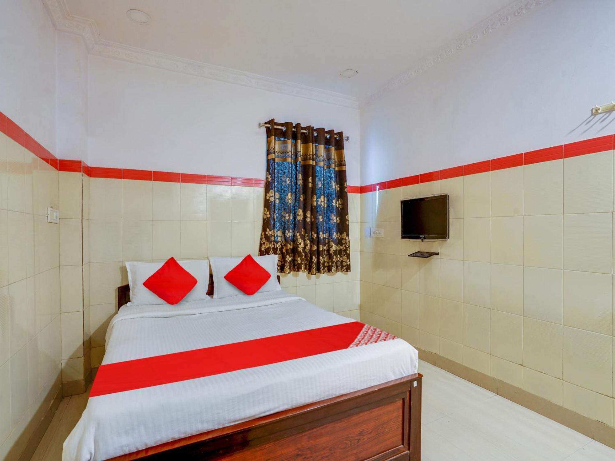 Hotel O Siro Inn Шемшабад Екстер'єр фото